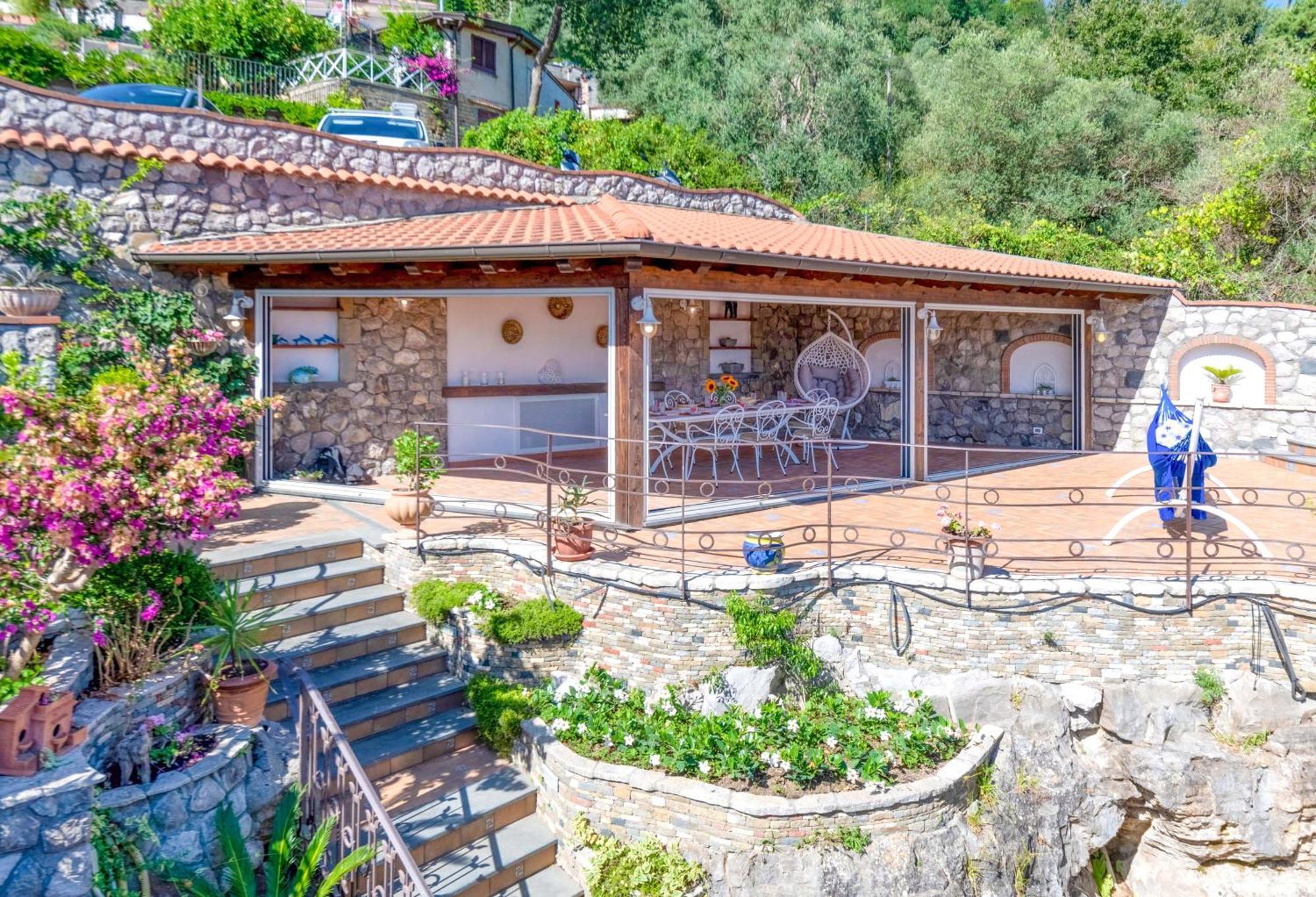 Villa - Grazielluccia *